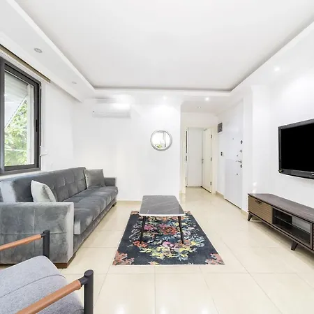 Charming Apartment With Balcony Close To Damlatas Caves In Alanya Apartment *